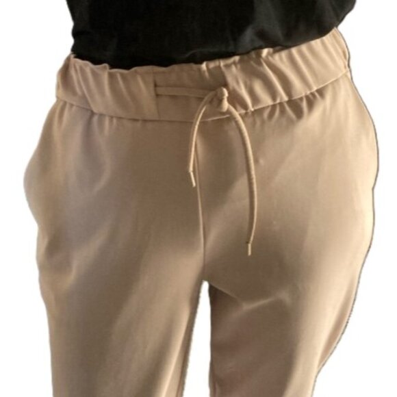 XS Tan Pull-on Ankle Pants from Maison d'Amelie Paris - Picture 3 of 8